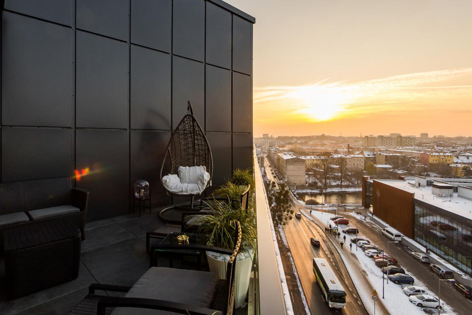 Q18 Aparthotel Bydgoszcz Buitenkant foto