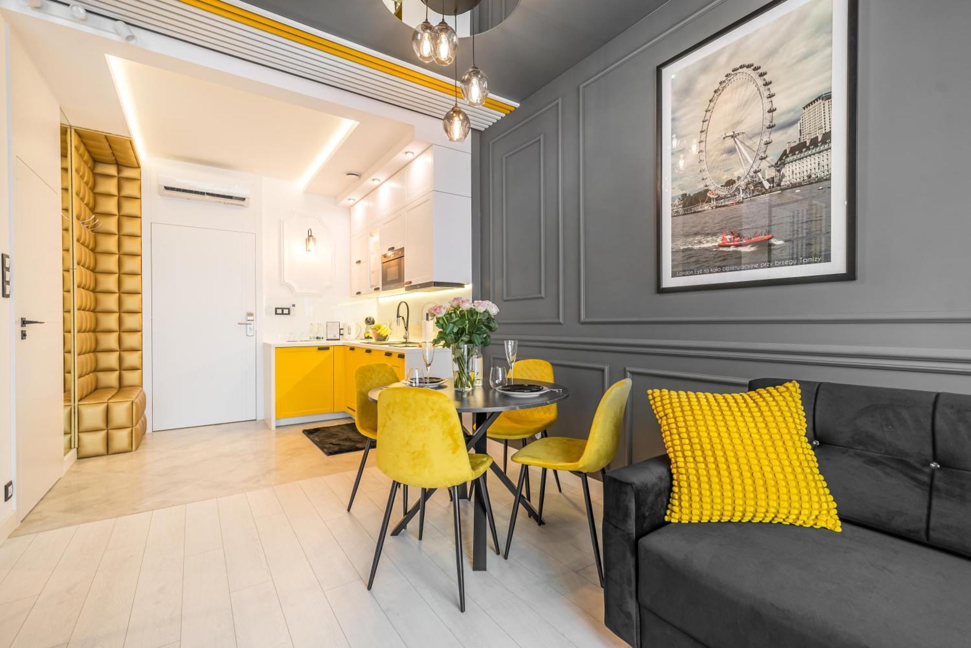 Q18 Aparthotel Bydgoszcz Buitenkant foto