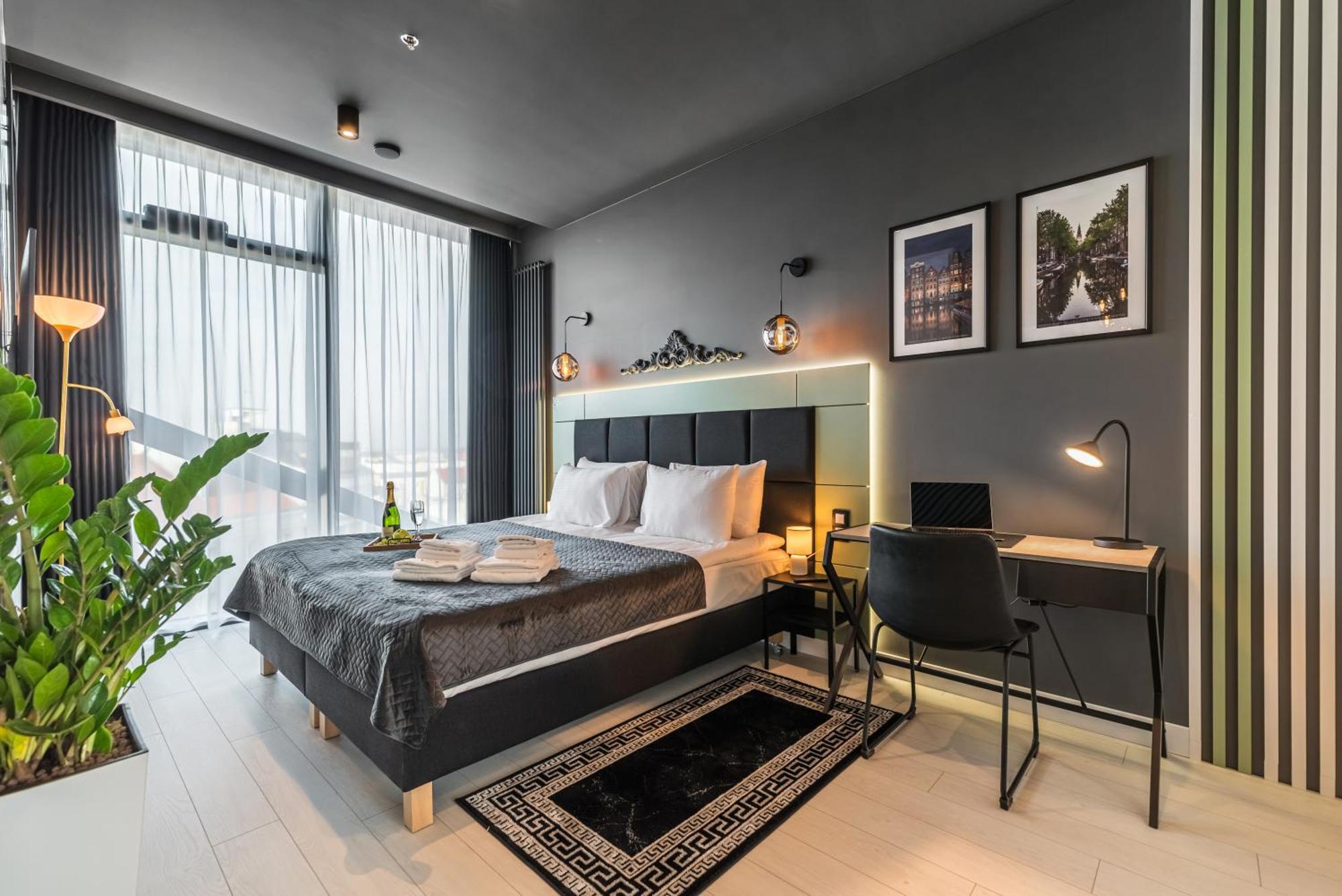 Q18 Aparthotel Bydgoszcz Buitenkant foto