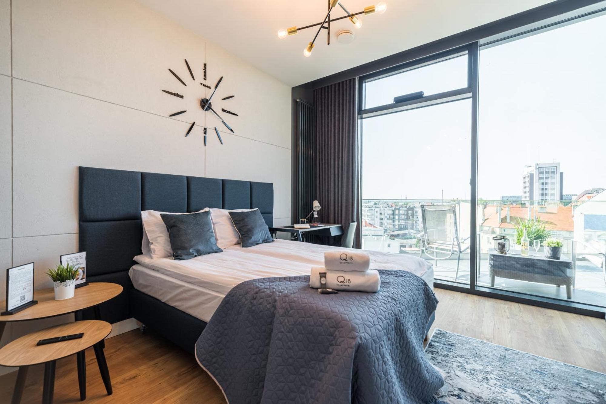 Q18 Aparthotel Bydgoszcz Buitenkant foto